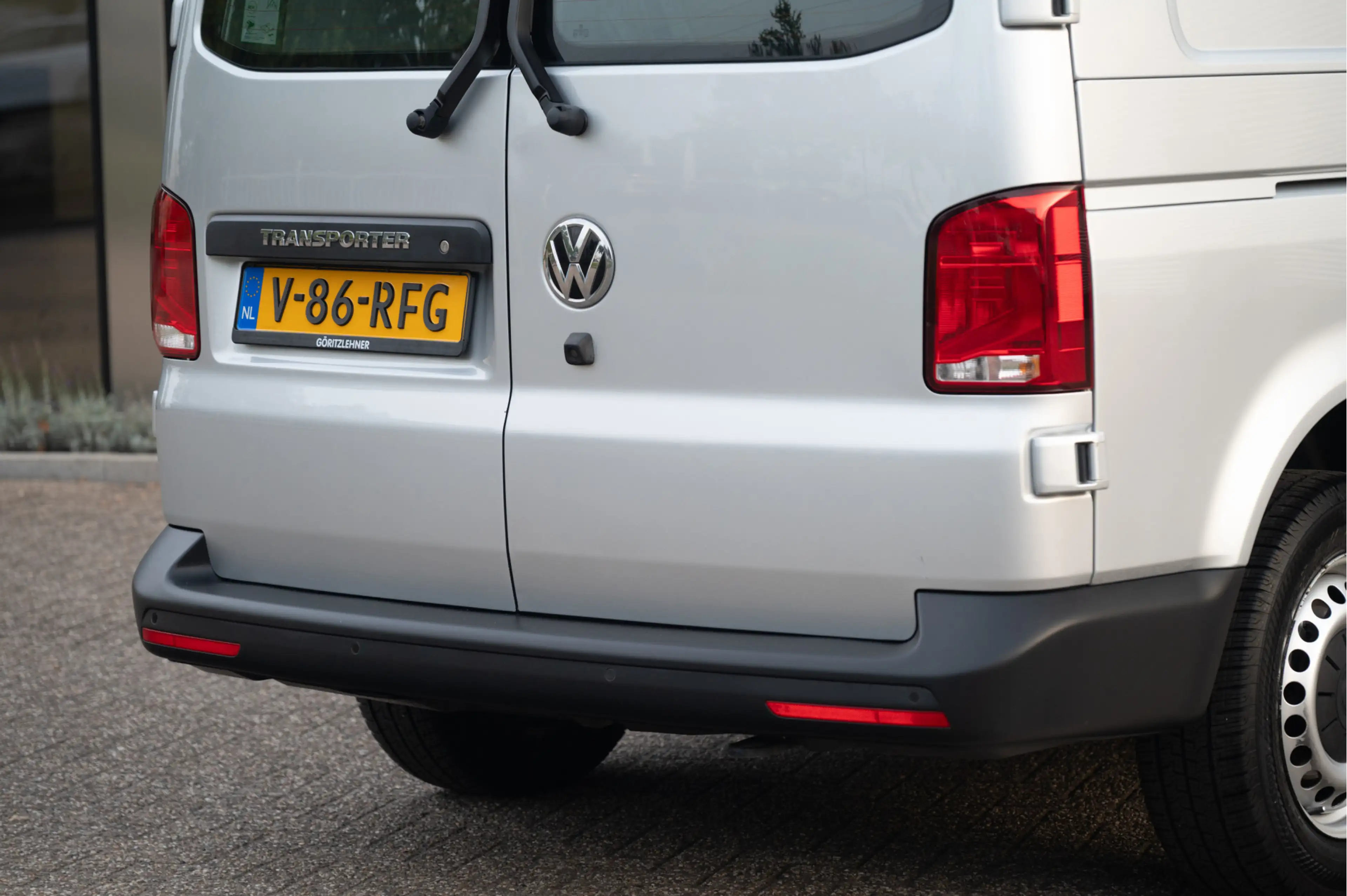 Volkswagen T6.1 Transporter 2.0 TDI L2H1 30 DC Comfortline | Navi | Camera | P — photo 9