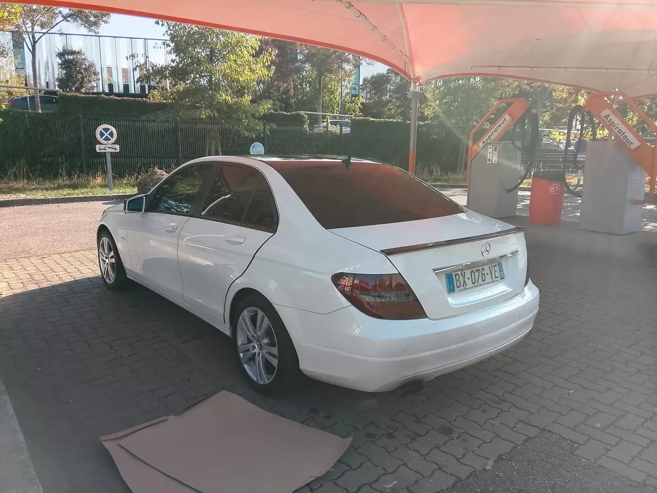 Mercedes-Benz C 220