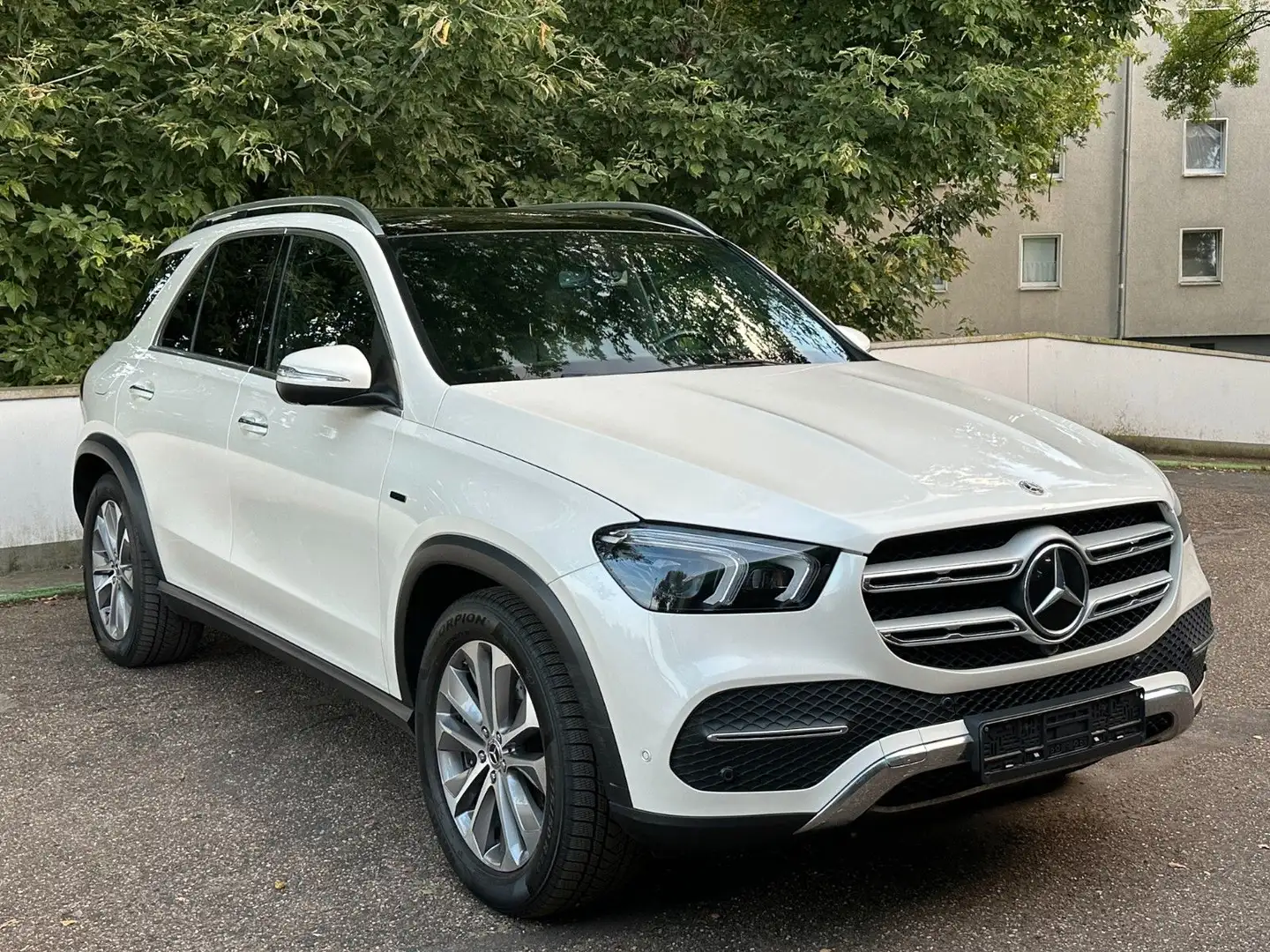 Mercedes-Benz GLE 350 e 4M *Pano*AHK*Burmester*Memory*360° Blanc - 2