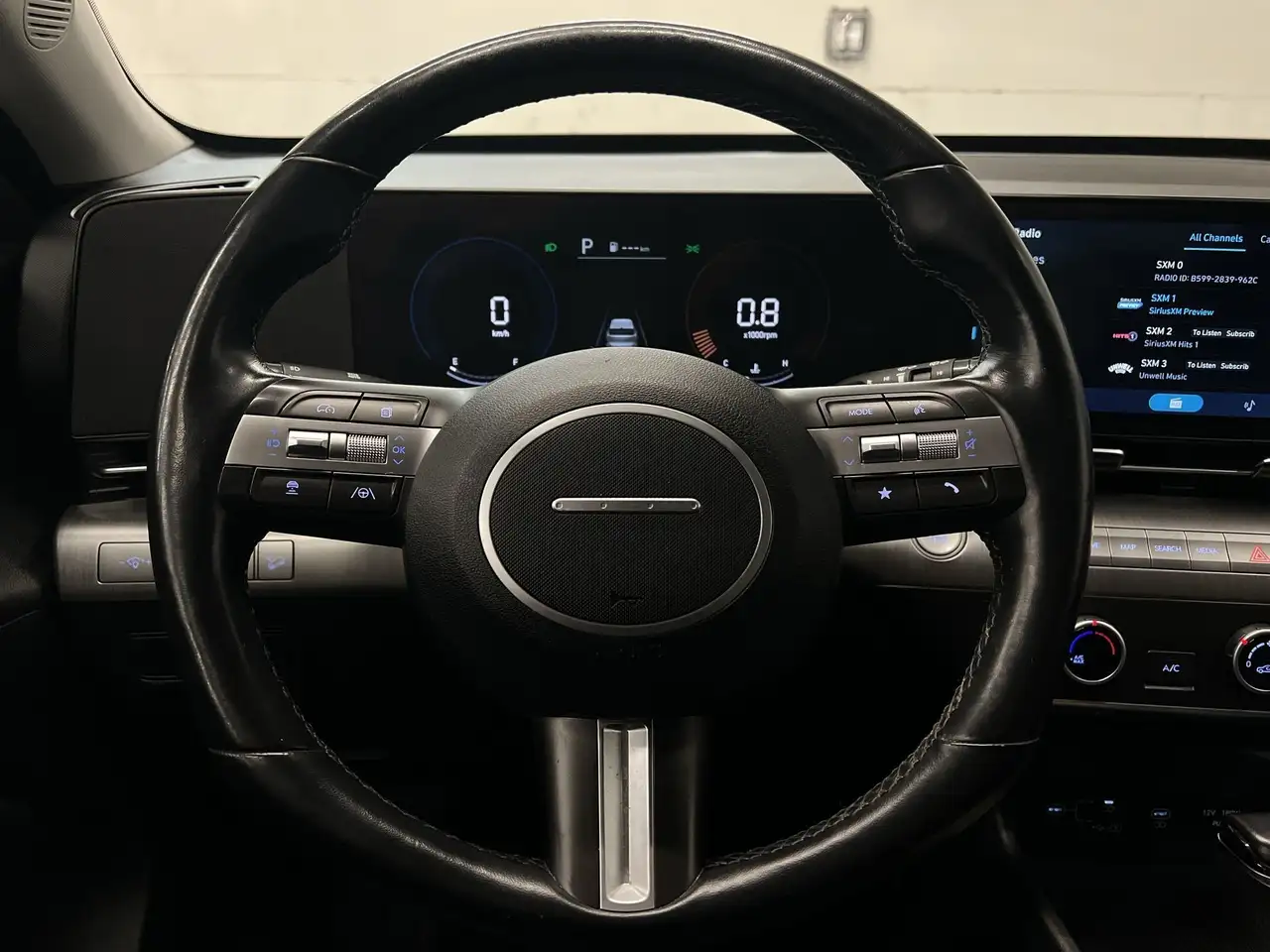 Hyundai KONA снимка Hyundai KONA