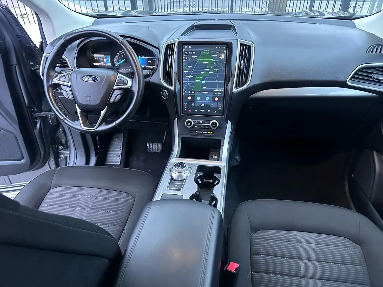 Ford Edge снимка Ford Edge