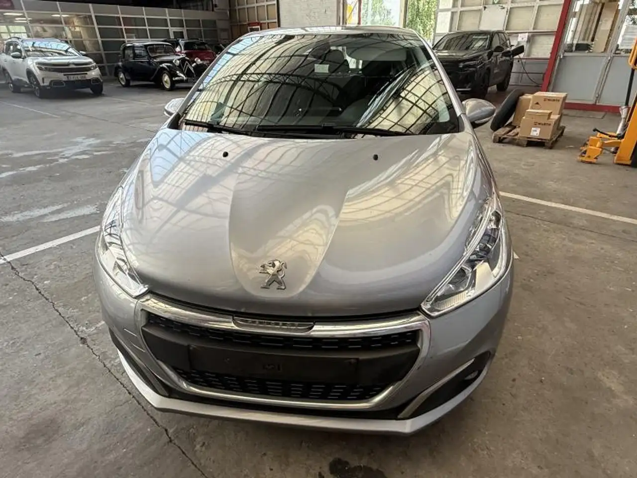 Peugeot 208 BlueHDi 100ch S\u0026S BVM5 Signature
