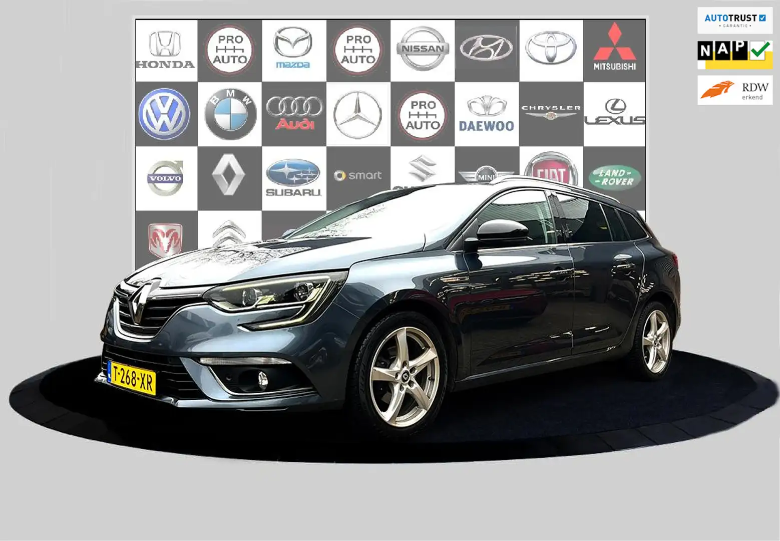 Renault Megane Estate 1.3 TCe Limited Navi_Cruise_Airco_PDC V+A Grau - 1