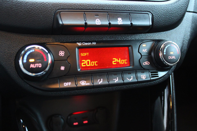 Kia ProCeed / pro_cee'd 1.6 GDi Navi Camera Stuurverwarming LUXE NAP !! — photo 13