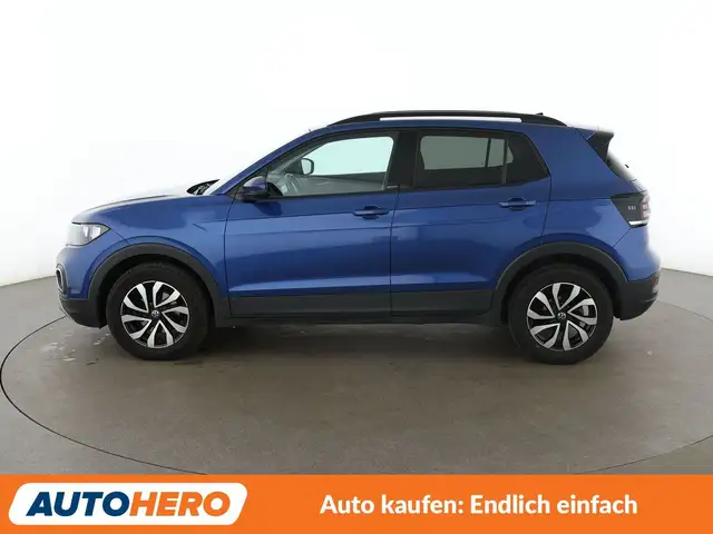 Volkswagen T-Cross view 3