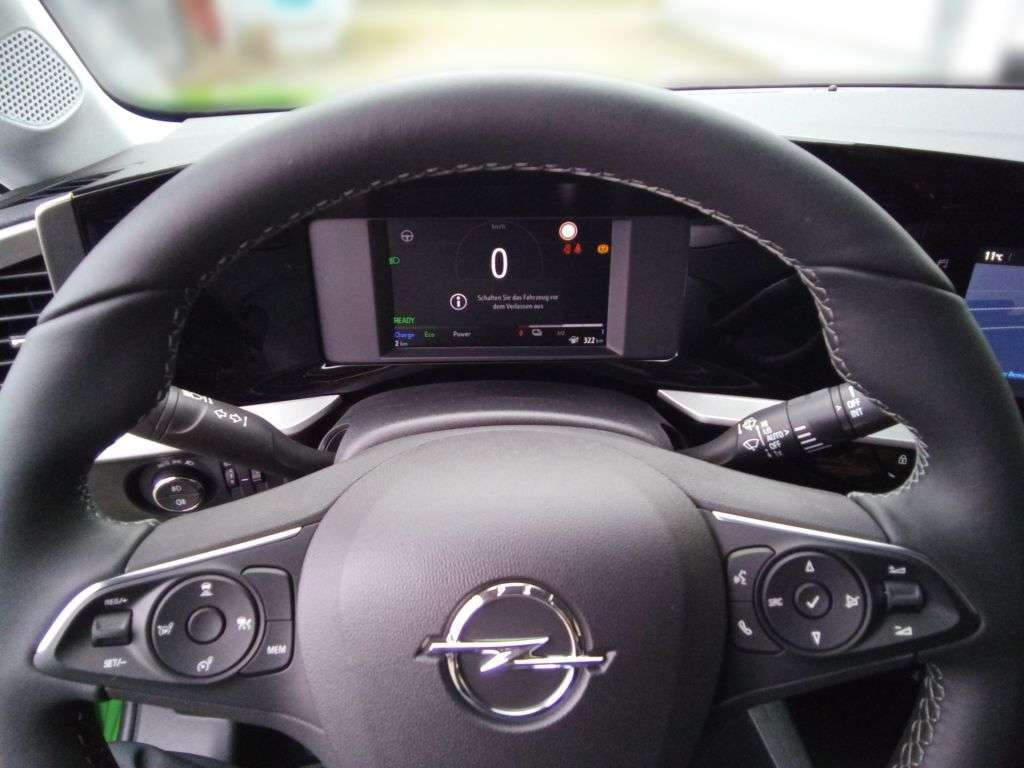 Opel Mokka E