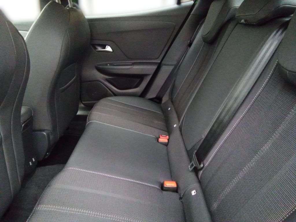 Opel Mokka E