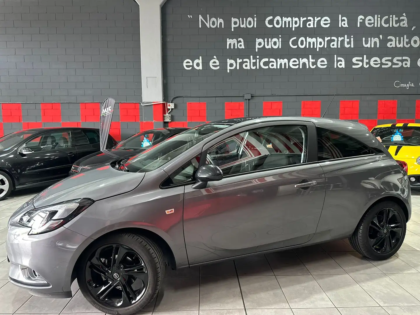 Opel Corsa Corsa V 2015 5p 1.2 b-Color Grijs - 2