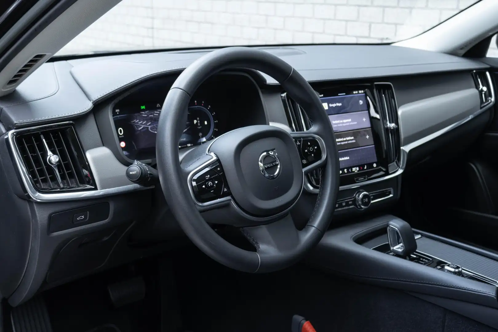 Volvo V90 B4 Plus Bright | Harman Kardon Premium Sound | 360 Noir - 2