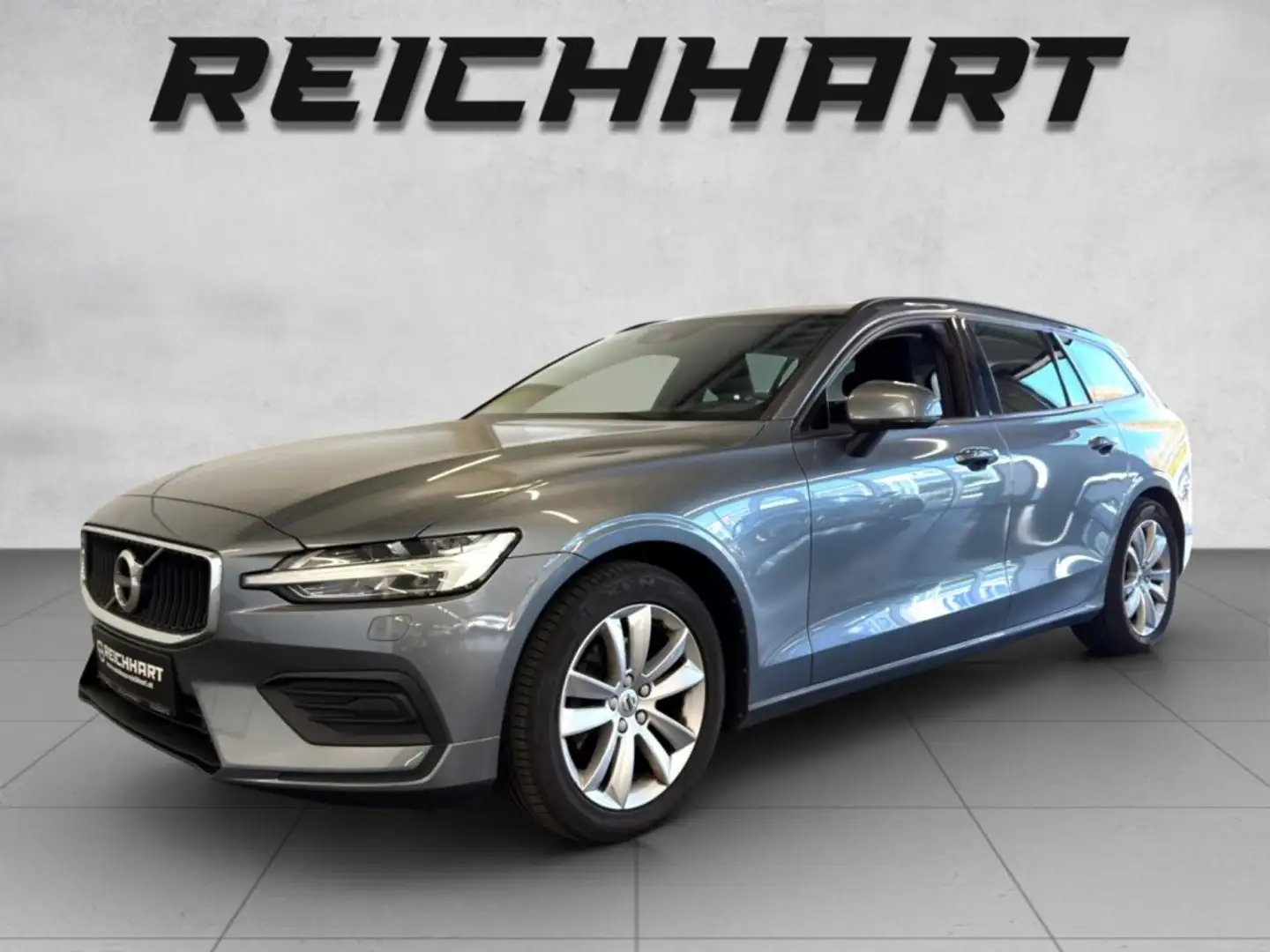 Volvo V60 D4 Momentum Edition Grau - 1