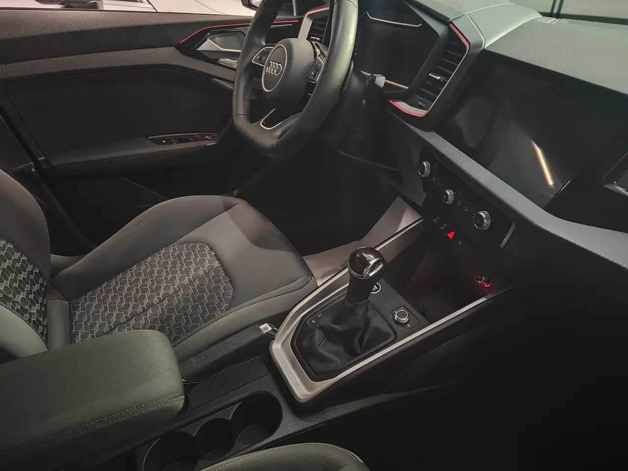 Audi A1 Sportback 30 1.0 TFSI S-Line 116cv s-tronic 14