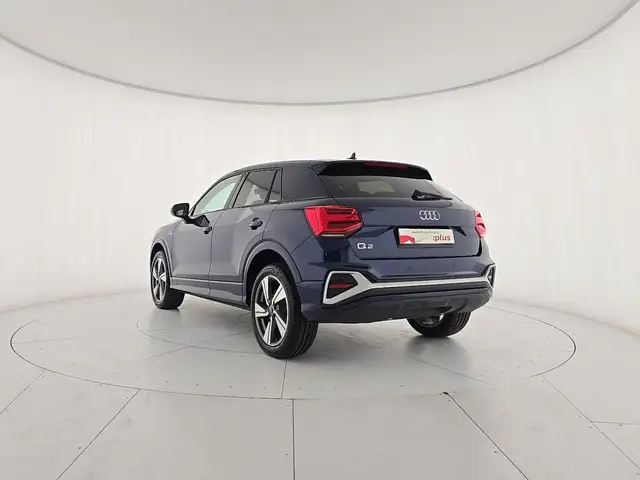 Audi Q2 view 3