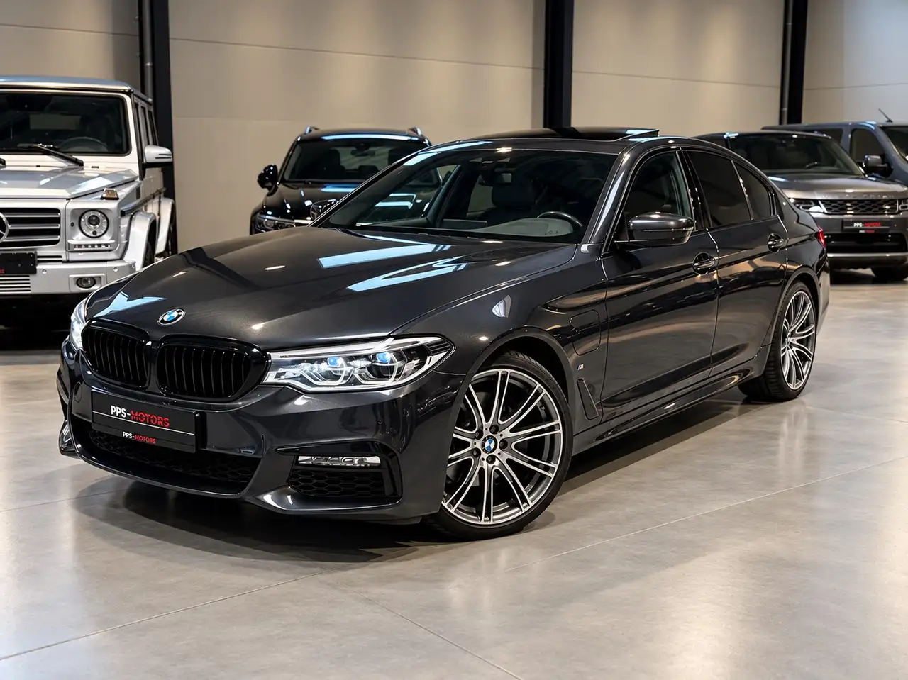 BMW 530