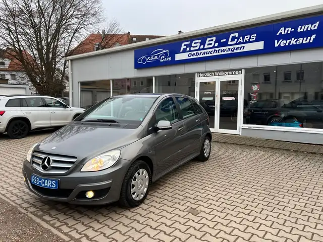 Mercedes-Benz B 180 Klimaanlage Sitzheizung 2-Hand