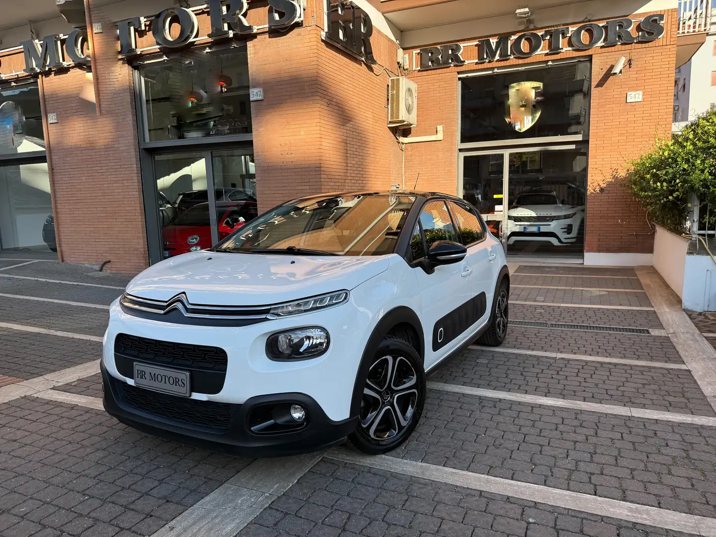 Citroen C3 1.2 PureTech Shine - VENDUTA IL 14.10.2025 !! Bianco - 1