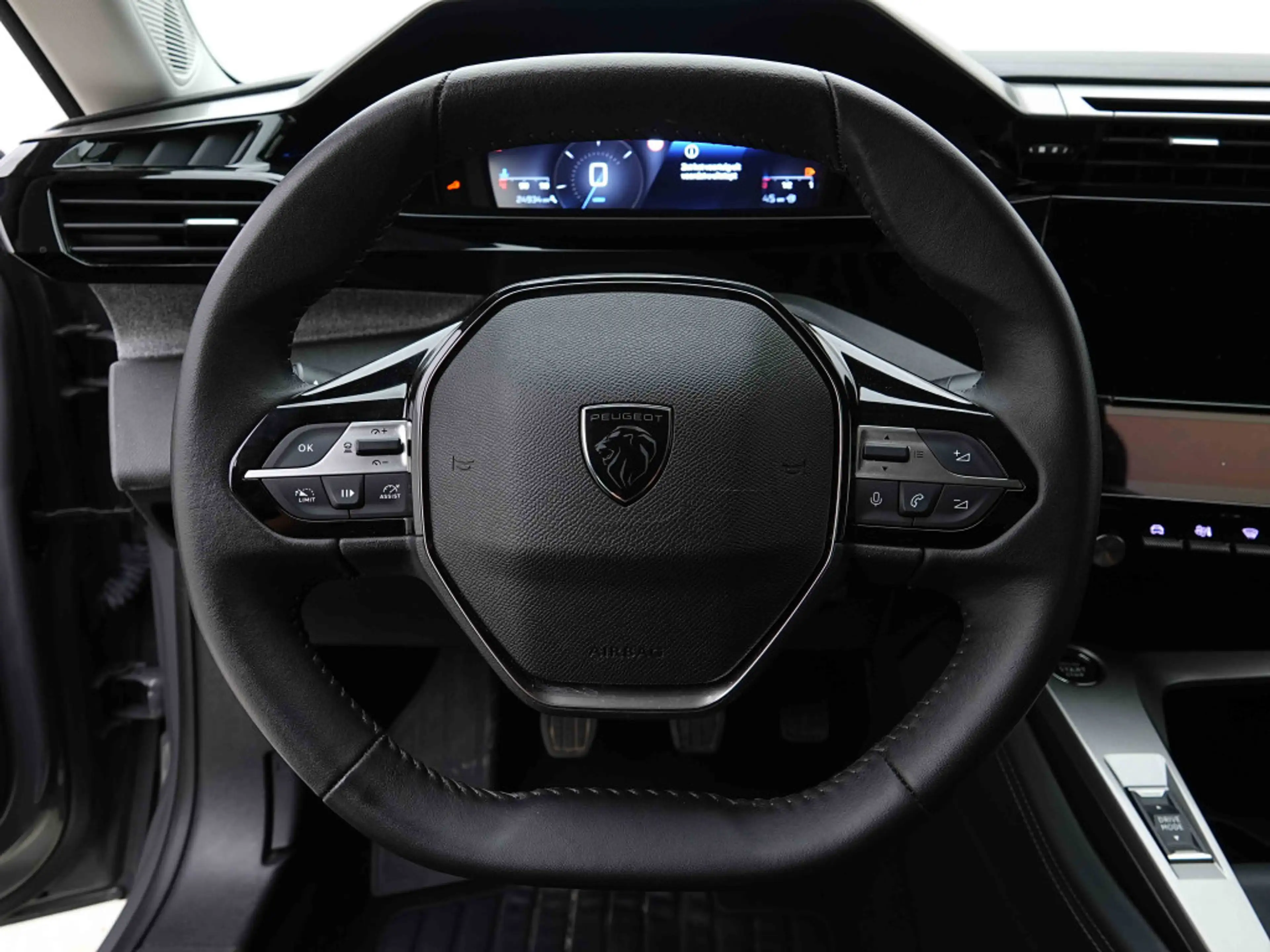 Peugeot 308 1.2 T 130 Allure | GPS | Camera | Alu17 BiTone | Adaptiv Cruise | LED — photo 9