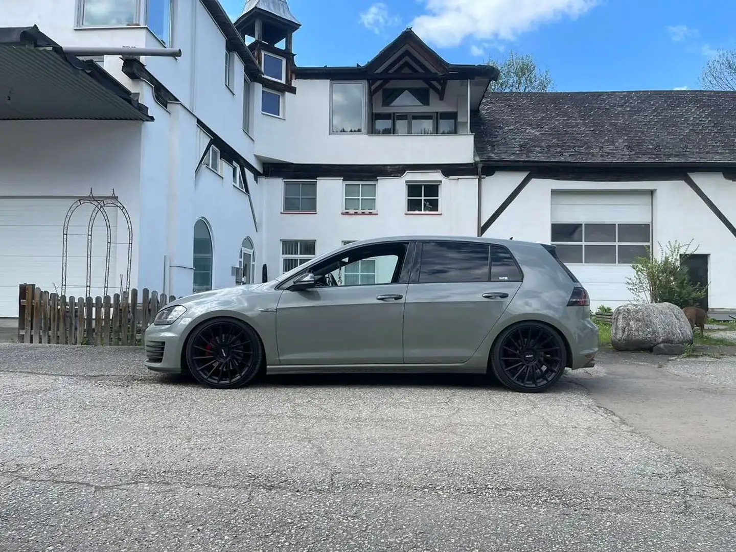 Volkswagen Golf GTD Golf GTD 2,0 TDI DSG GTD Grau - 1