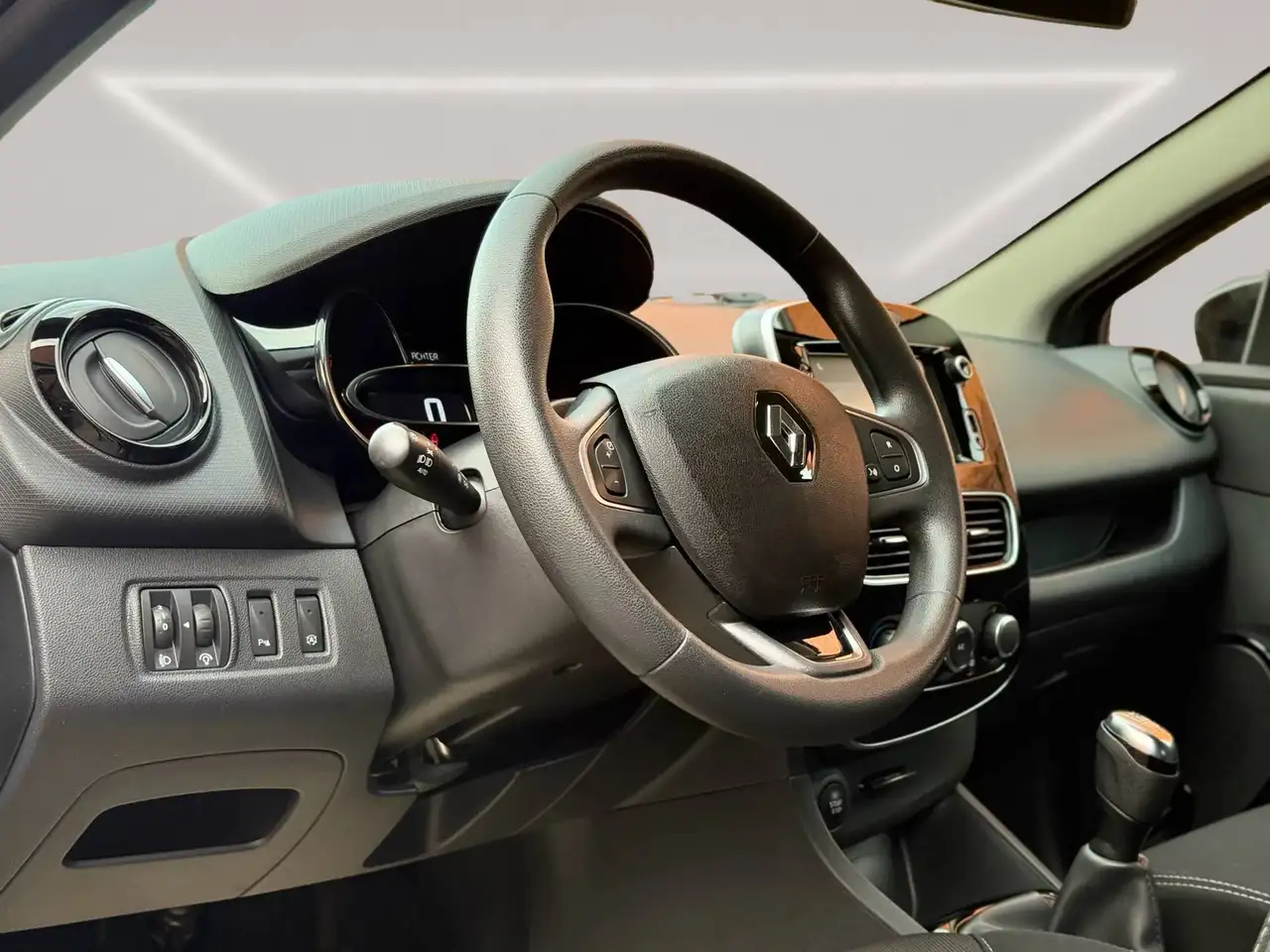 Renault Clio 0.9 TCe *GPS*CRUISE*BASS REFLEX*GARANTIE 12MOIS, миниатюра 9