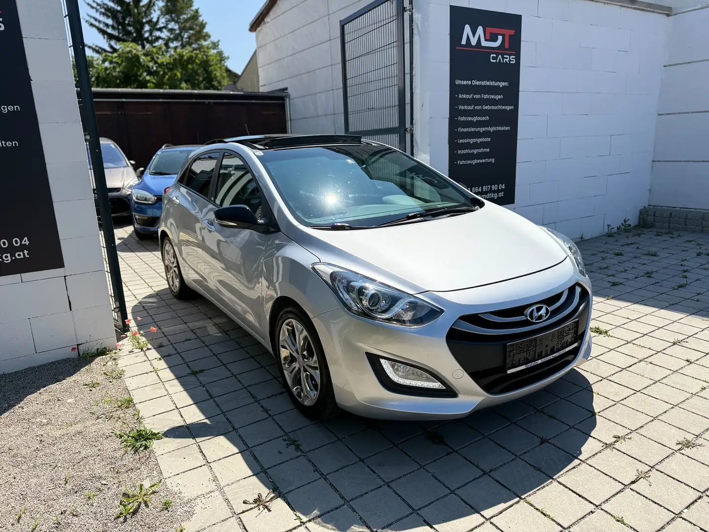 Hyundai i30 1.6 CRDi Go-Plus|Aut.|PANO|SZHZG|Tempomat| Zilver - 2