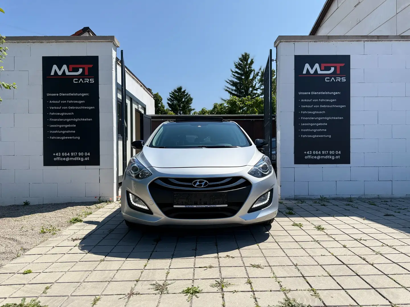 Hyundai i30 1.6 CRDi Go-Plus|Aut.|PANO|SZHZG|Tempomat| Zilver - 1