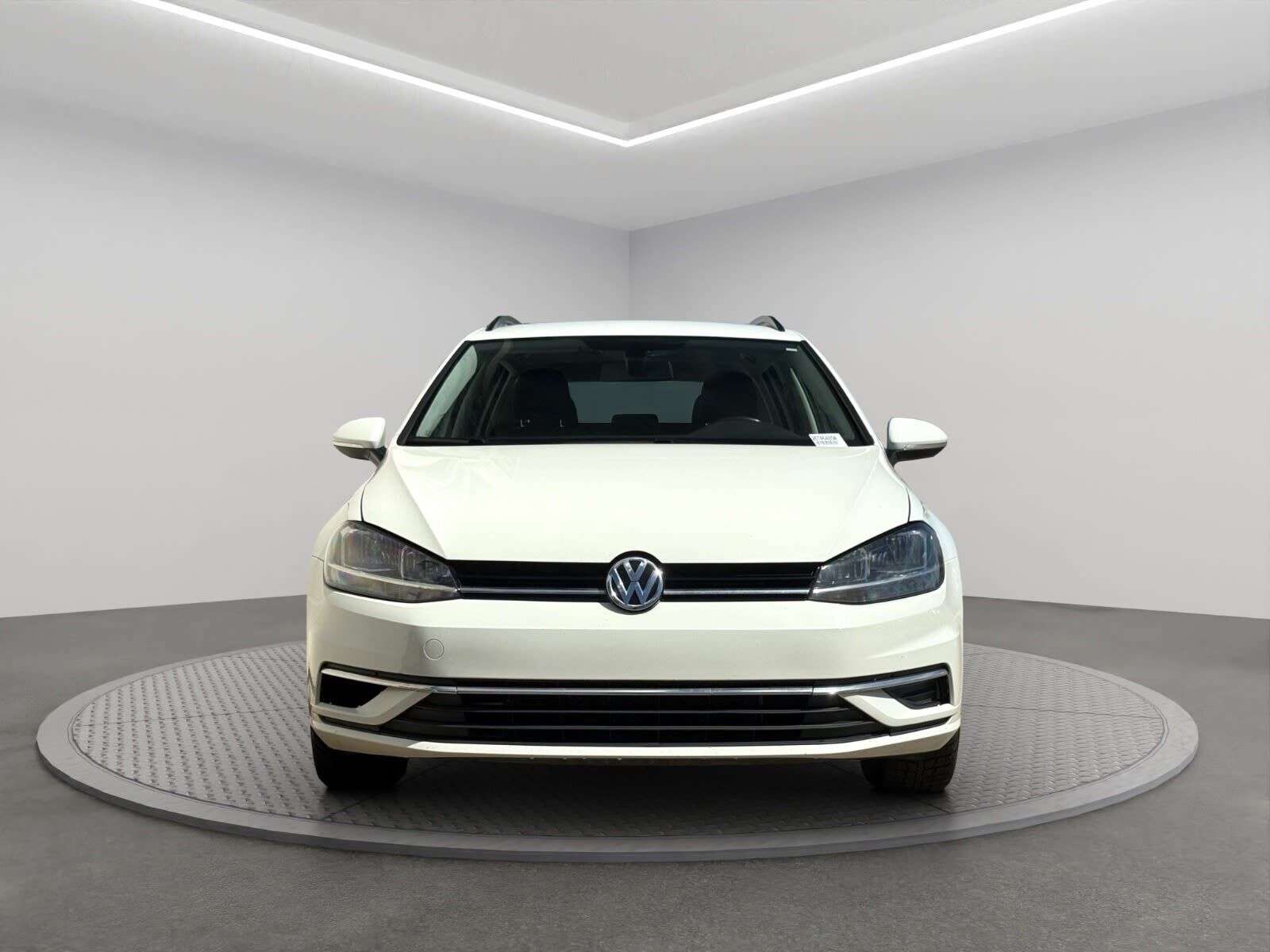 2018 Volkswagen Golf TRENDLINE | 4MOTION — снимка 1