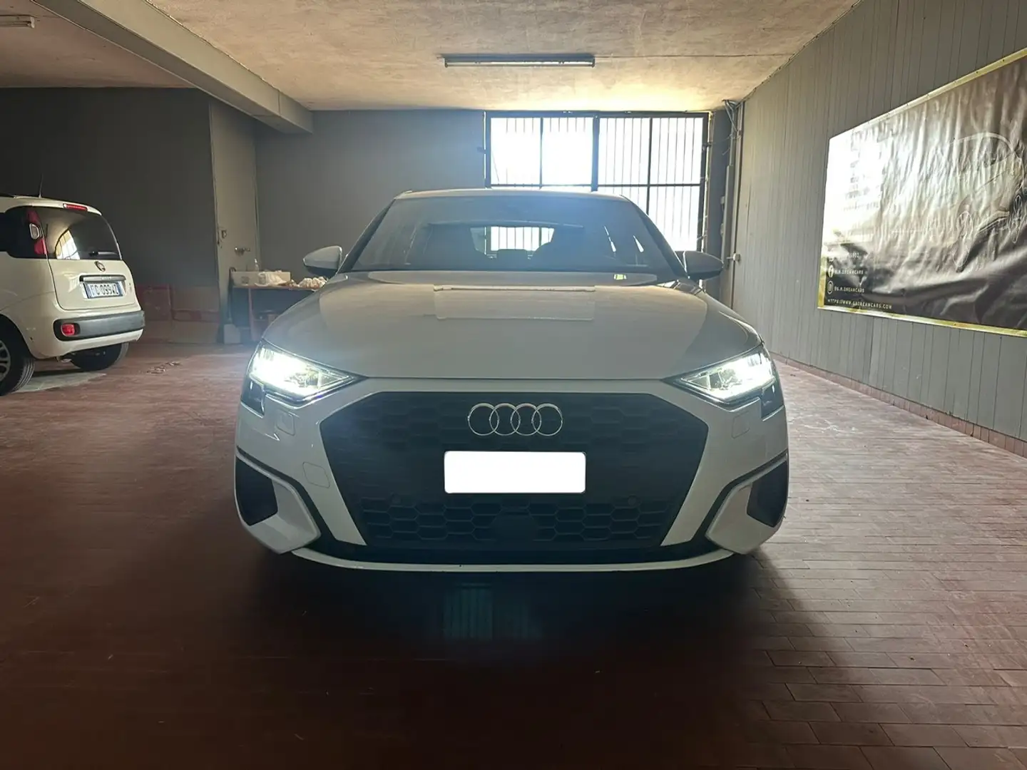 Audi A3 A3 Sportback 35 2.0 tdi Business Advanced s-tronic Weiß - 2