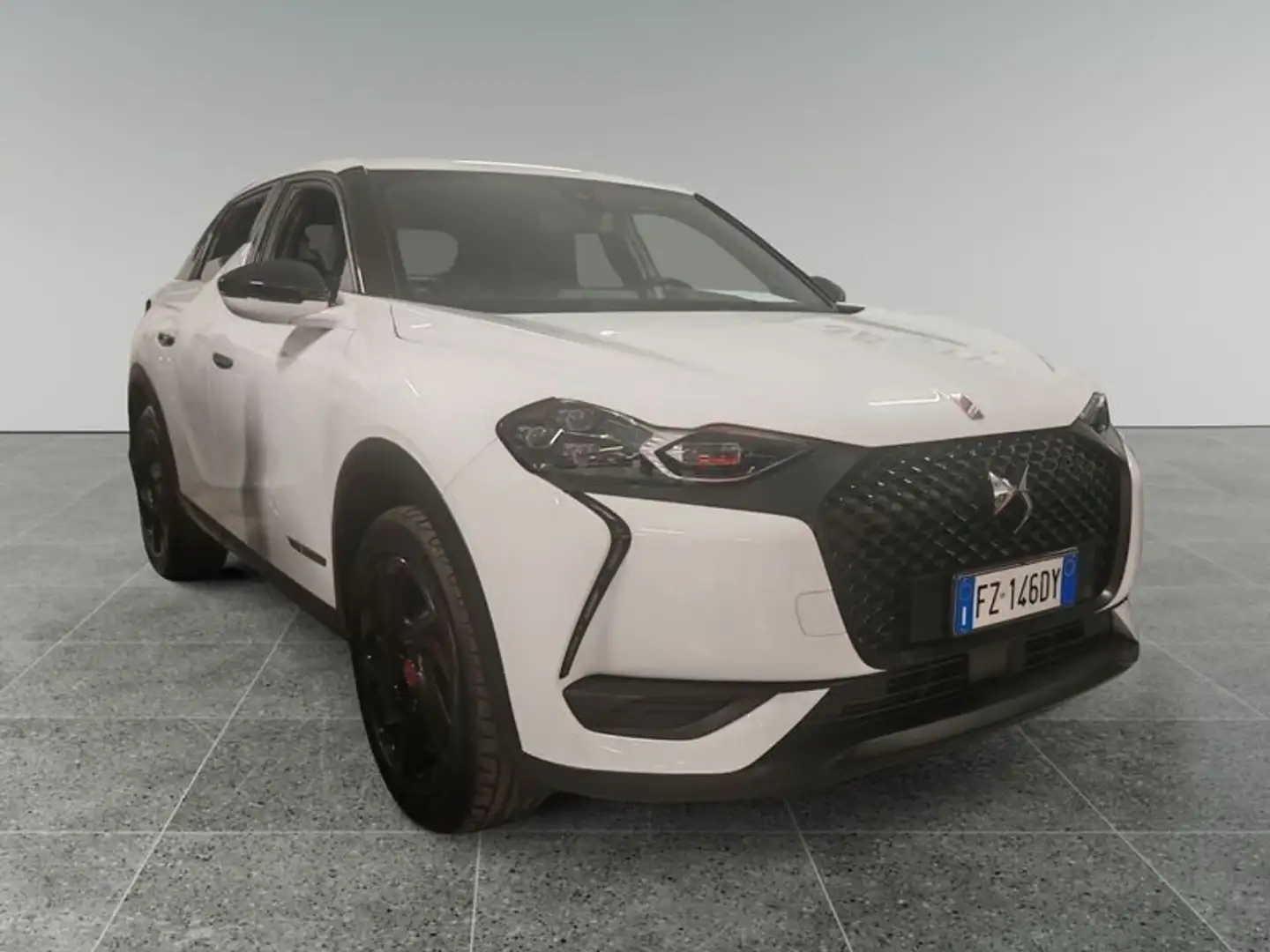 DS Automobiles DS 3 Crossback PureTech 130 aut. Performance Line Bianco - 1