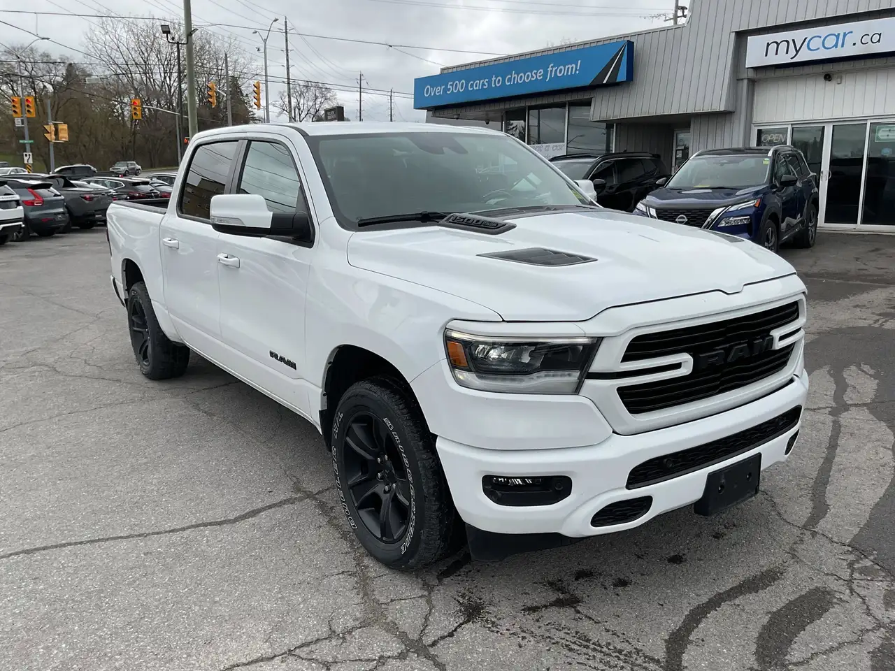 RAM 1500 снимка RAM 1500