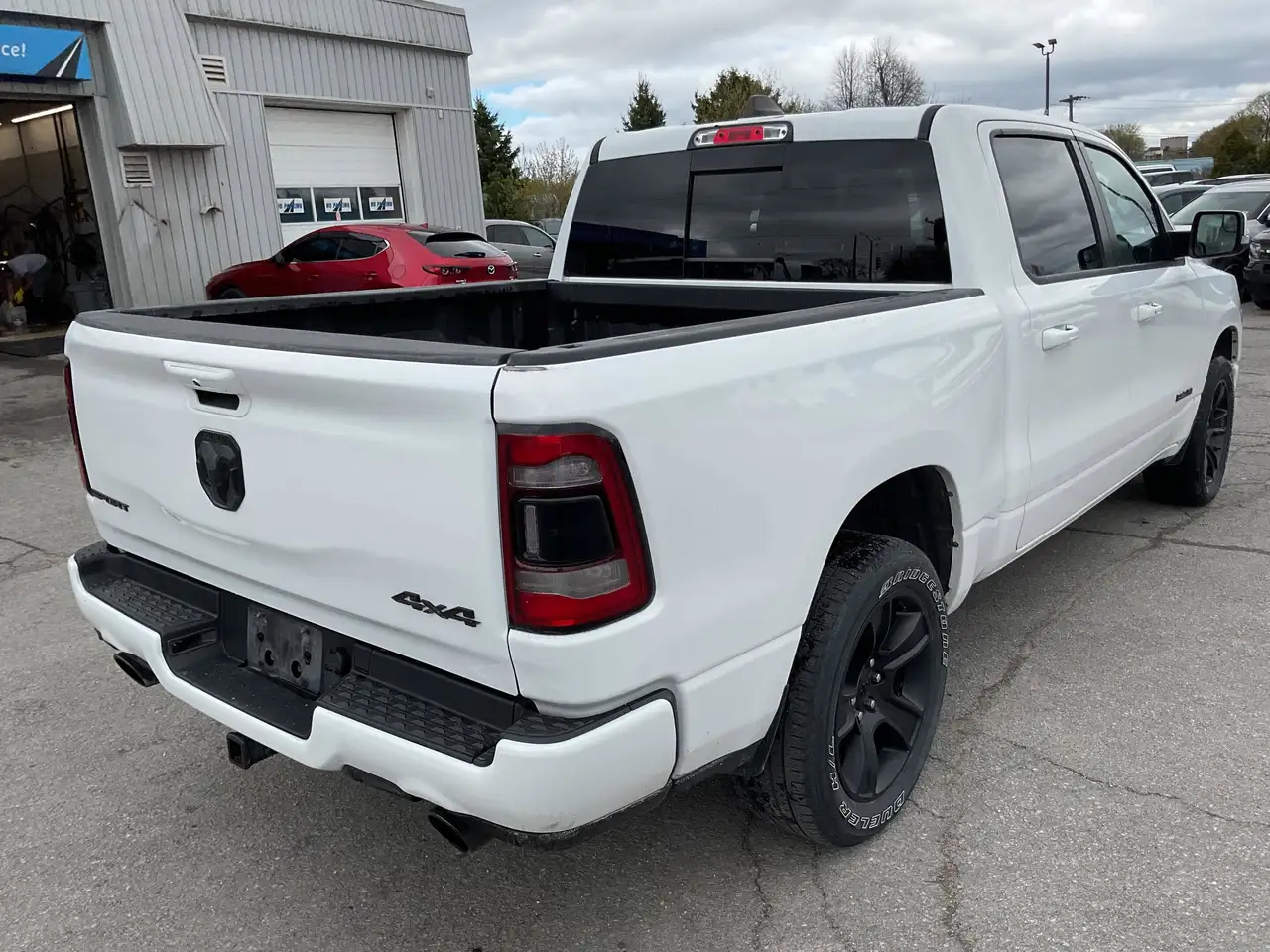 RAM 1500 снимка RAM 1500