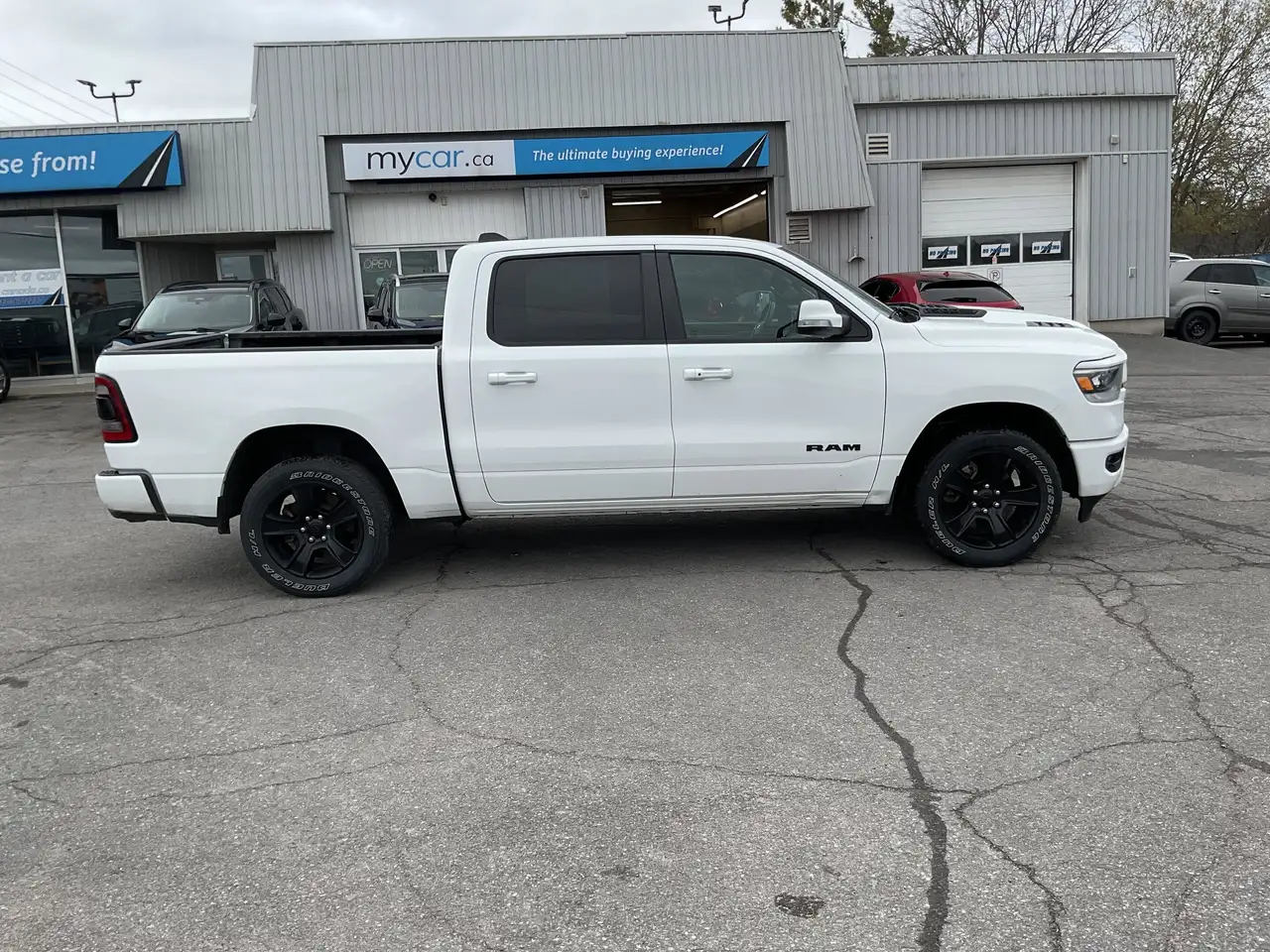 RAM 1500 снимка RAM 1500