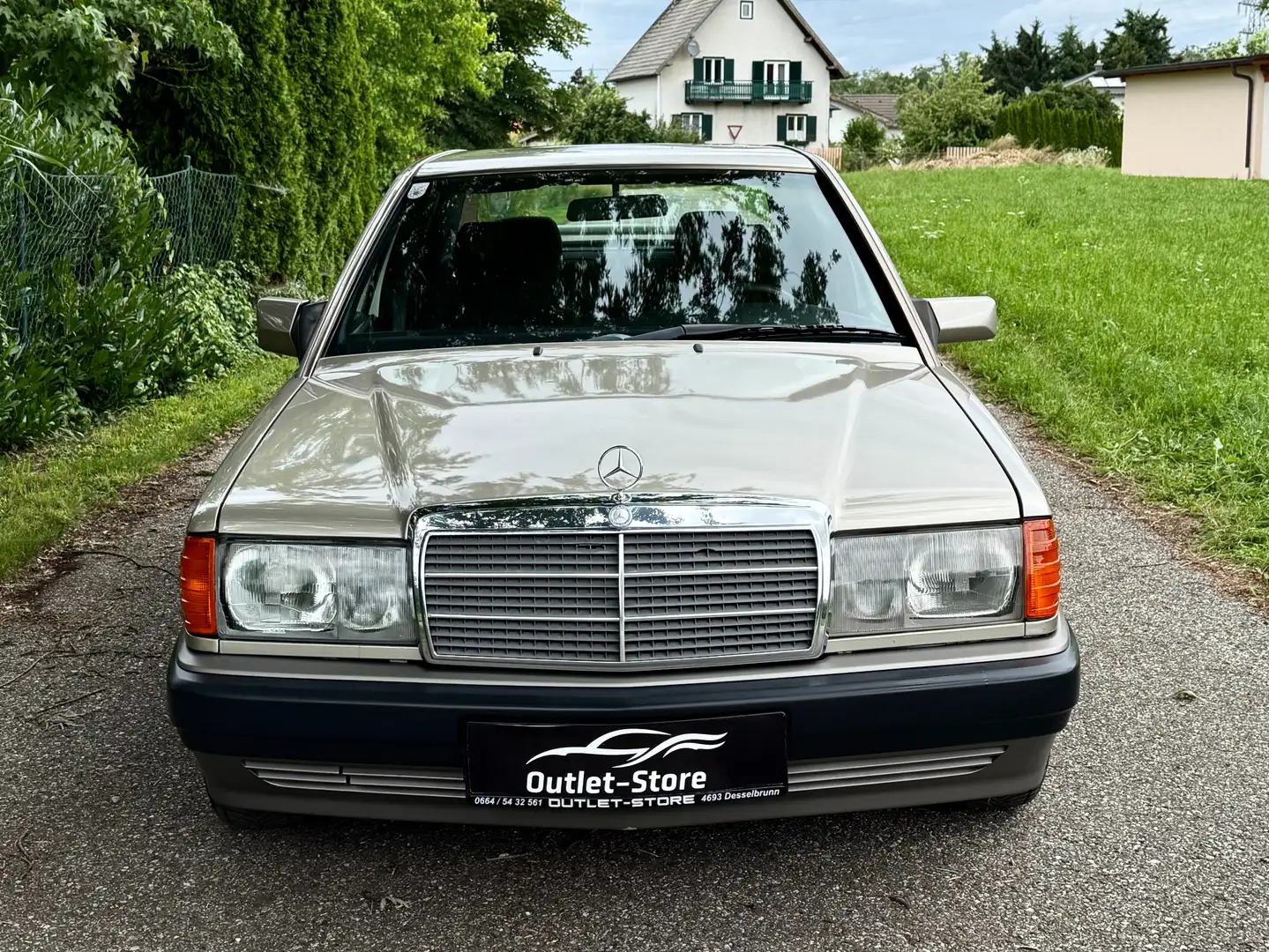 Mercedes-Benz 190 E 2,3*Klimaanlage*Rarität*Restauriert*Traum* Коричневий - 2