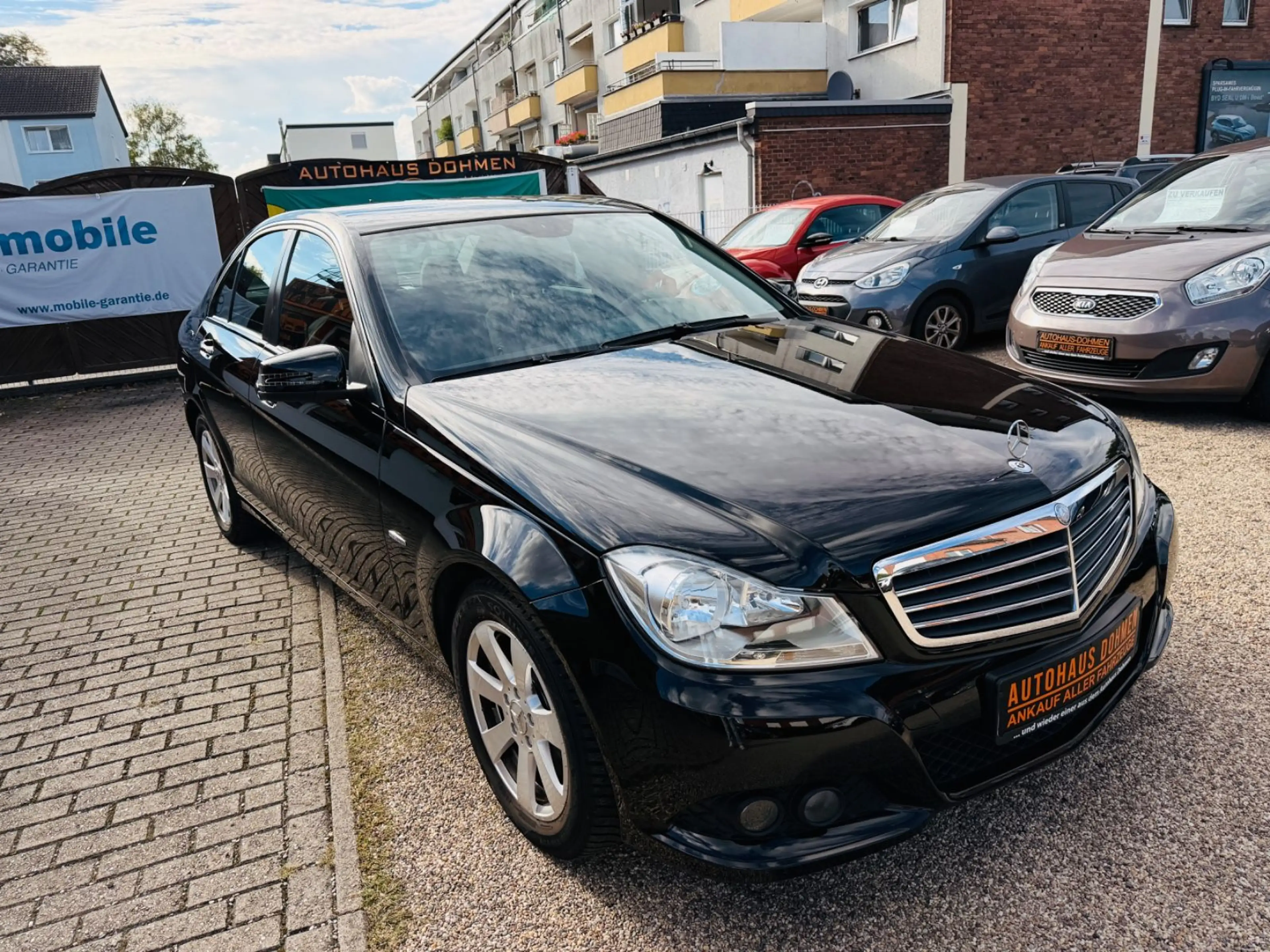 Mercedes-Benz C 180 C Limousine C 180 CGI BlueEfficiency — photo 3