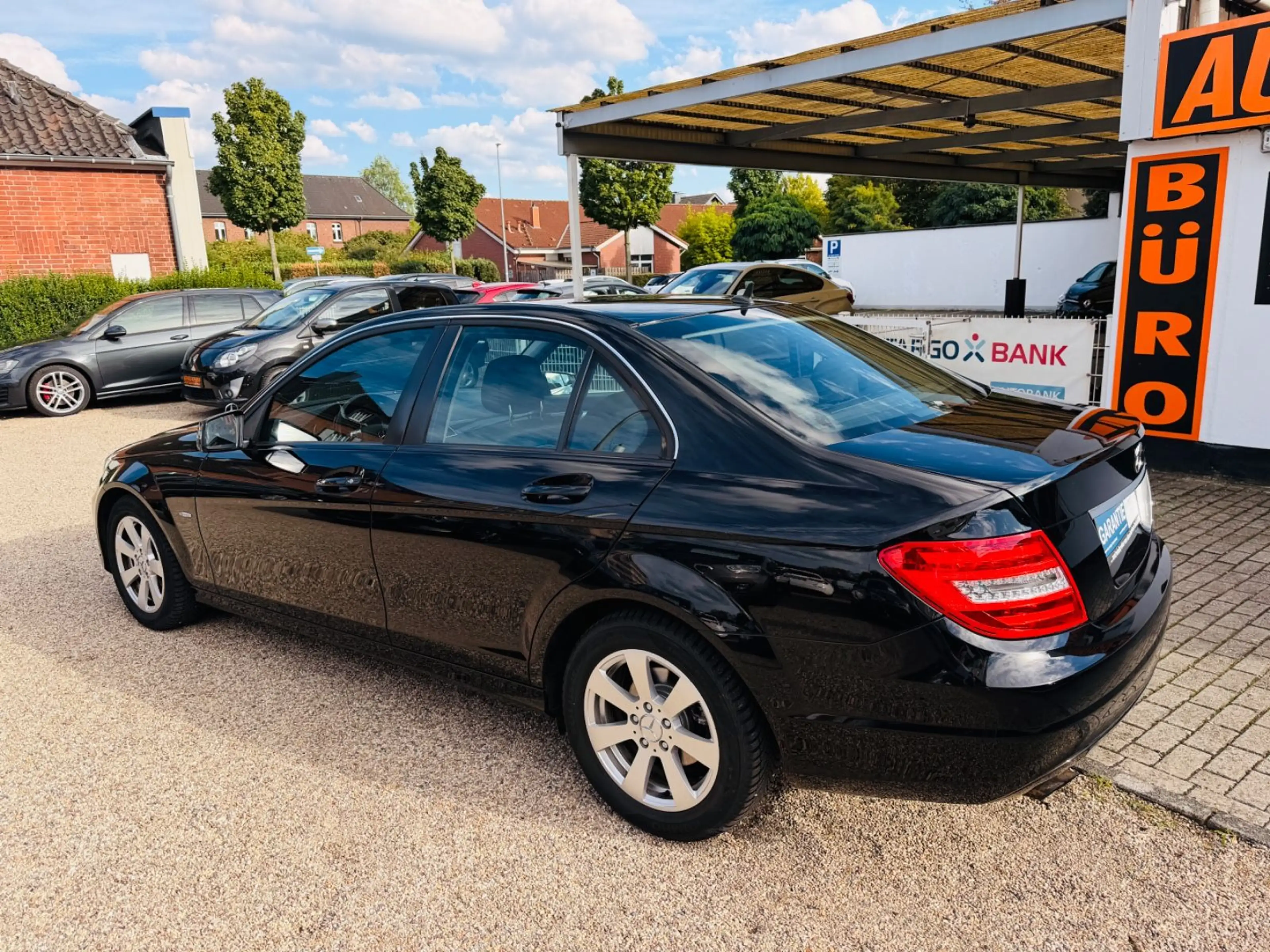 Mercedes-Benz C 180 C Limousine C 180 CGI BlueEfficiency — photo 7