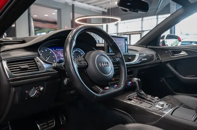 Audi S6 view 14