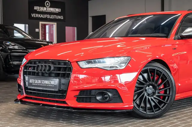 Audi S6 view 3