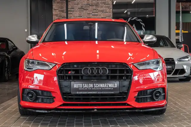 Audi S6 view 5