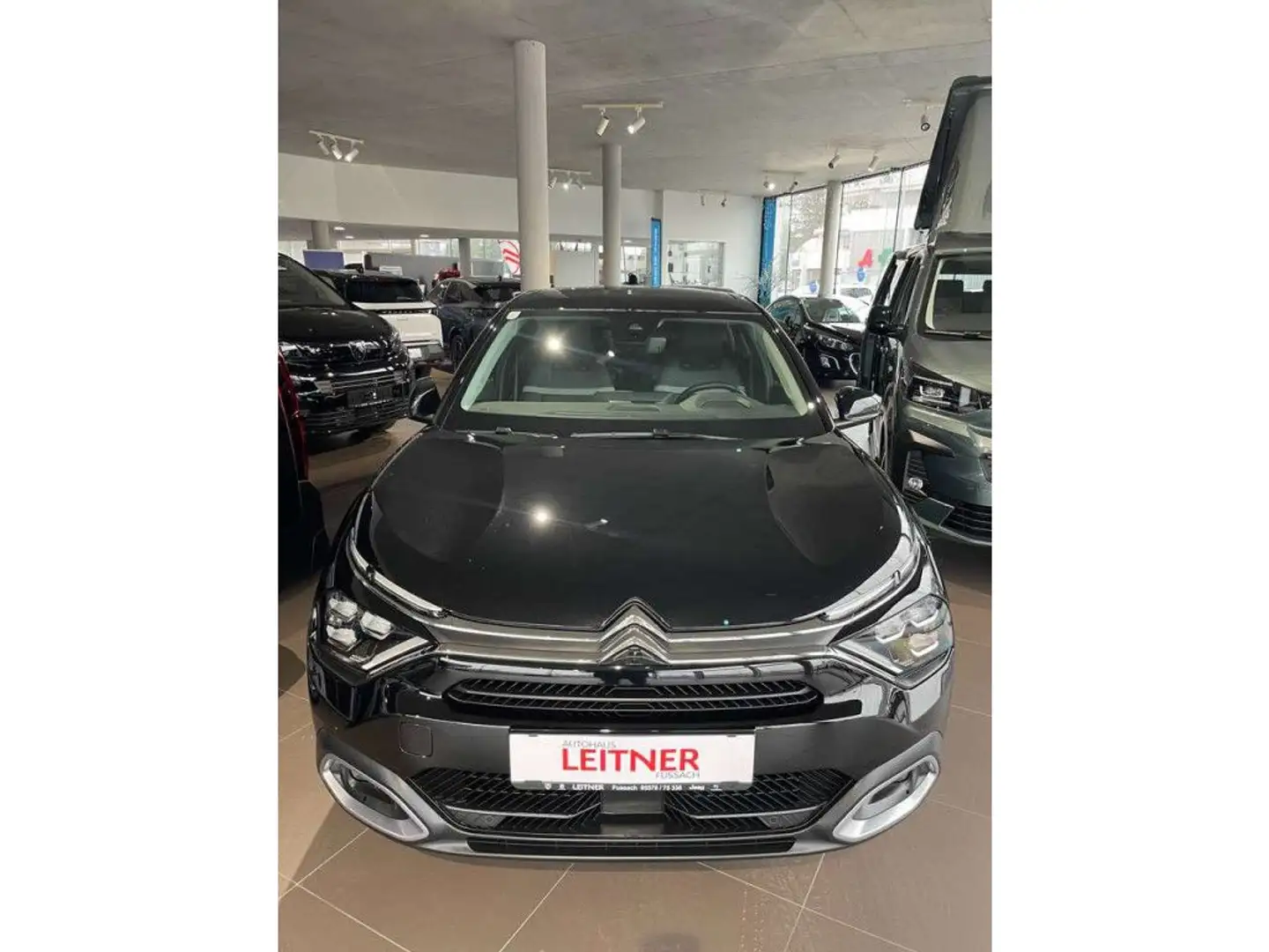 Citroen C4 Max Schwarz - 2