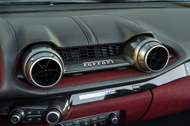 Ferrari 812 GTS - Verde Masoni - Tailor Made - Carbon - Full o — photo 9