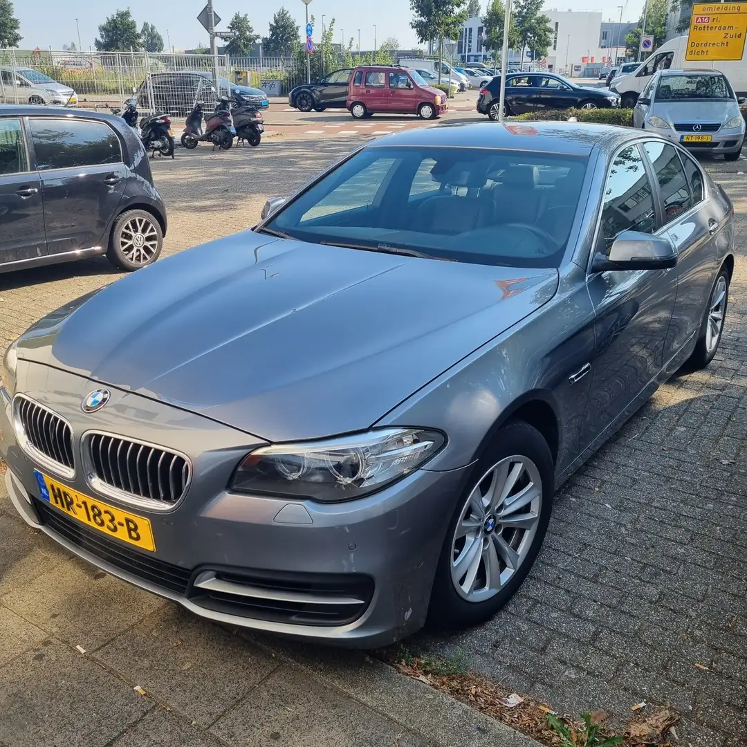 BMW 518 Šedá - 1