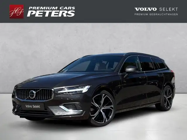 Volvo V60 Plus Bright T8 19''LM Pano Klimasitze HUD AHK 360k