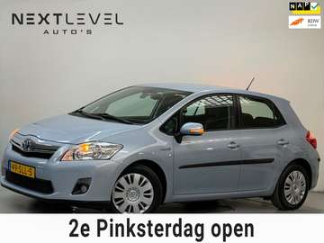 1.8 Full Hybrid Executive Camera Cruise