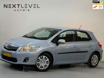 1.8 Full Hybrid Executive Camera Cruise