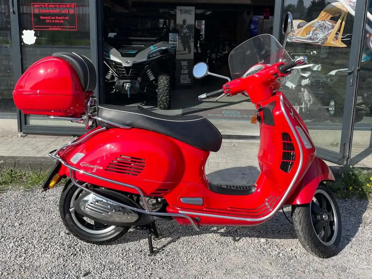 Vespa GTS 300