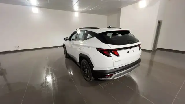 Hyundai Tucson view 6