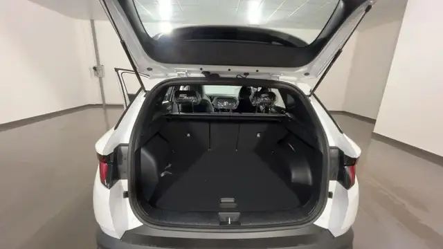 Hyundai Tucson view 20