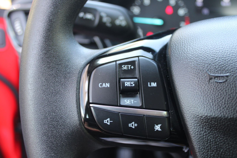 Ford Fiesta Trend — photo 10