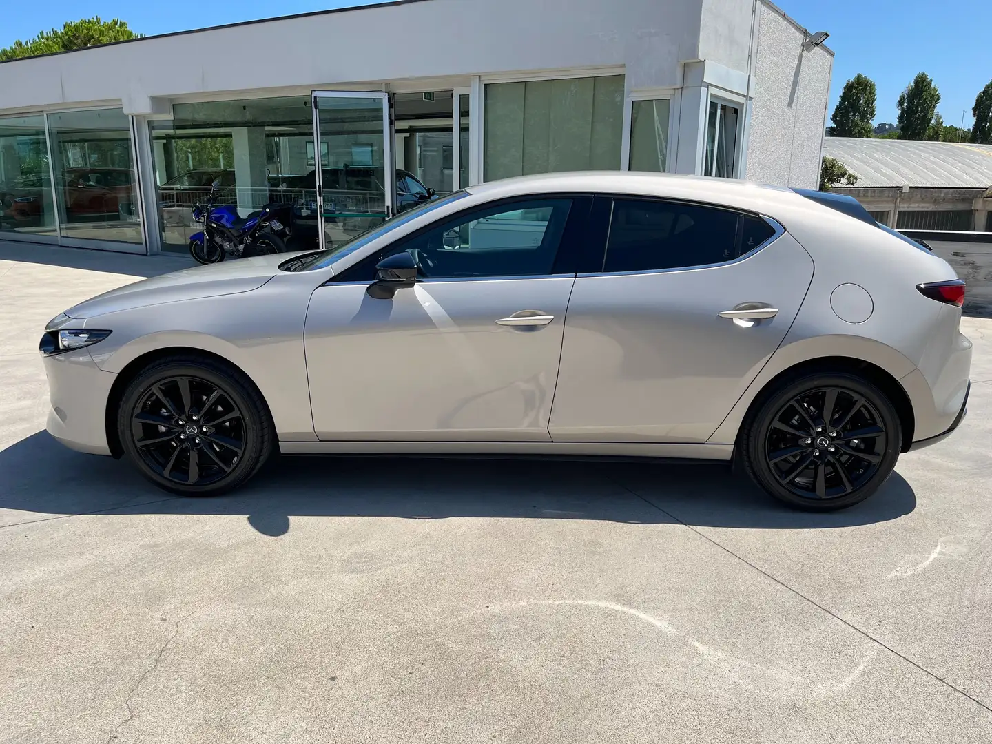 Mazda 3 150CV HYBRID ZERO ANTICIPO TUA DA 285€/MESE Argento - 2