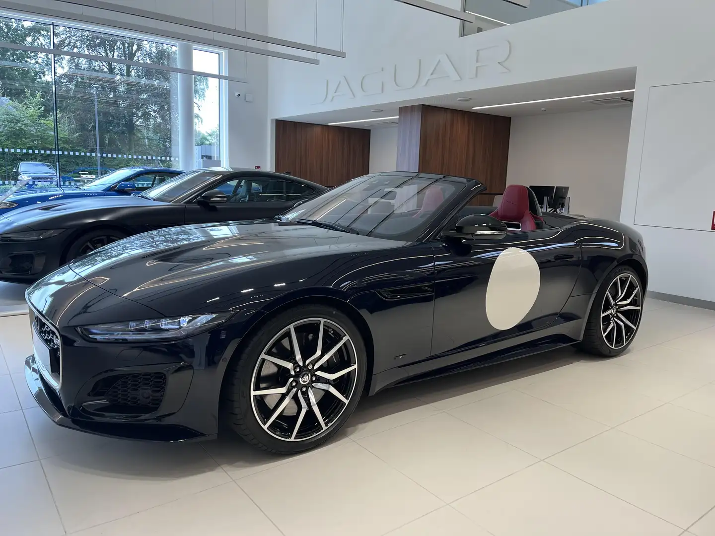 Jaguar F-Type R Convertible ZP Edition Modrá - 1
