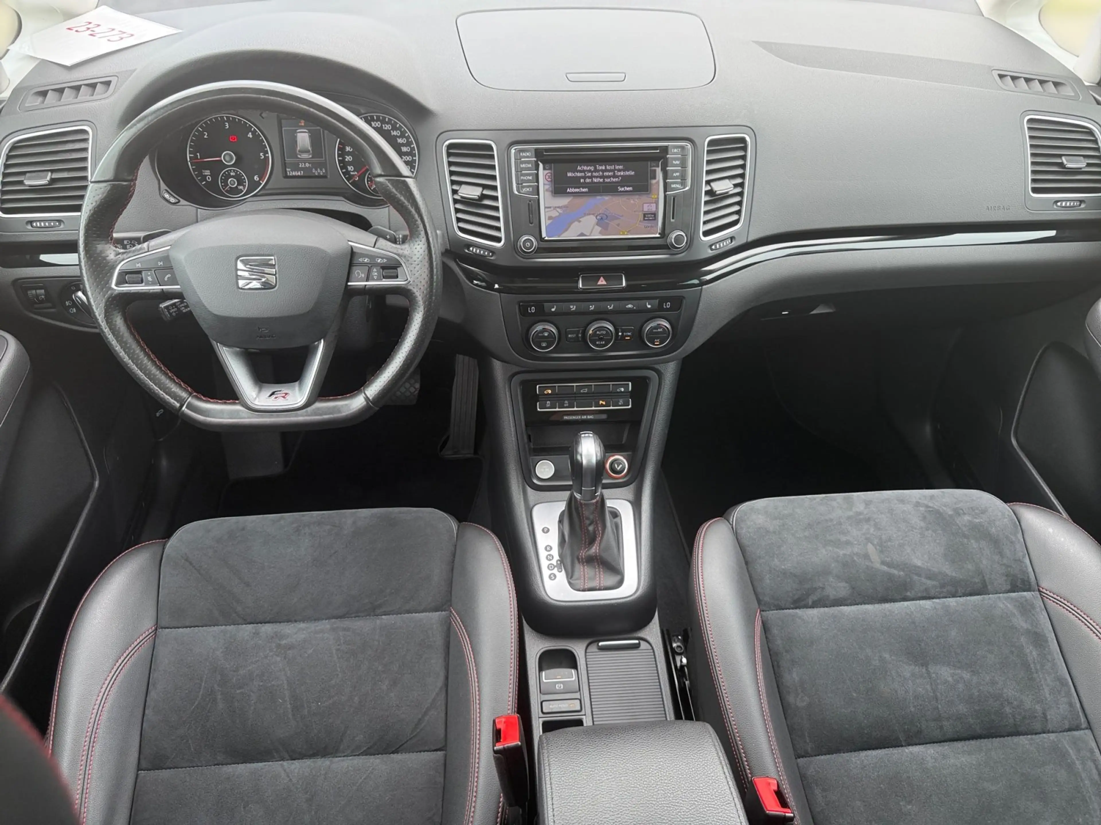 SEAT Alhambra FR-Line 2.0 TDI DSG ACC Bi-Xenon DCC KAM — photo 8