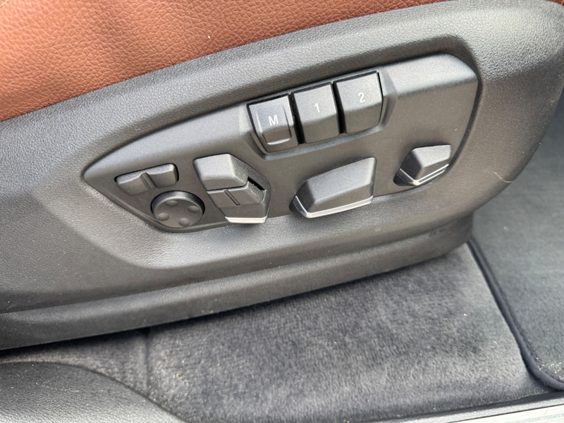 BMW X5 XDrive30d High Executive — photo 22
